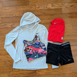 Nike Dri Fit Womens S Lot of 4 - Active Wear